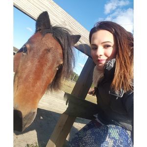 Meet your Posher, Tara